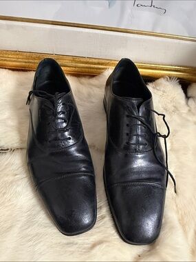 Salvatore Ferragamo Men's Black Leather Cap-Toe Derby Shoes